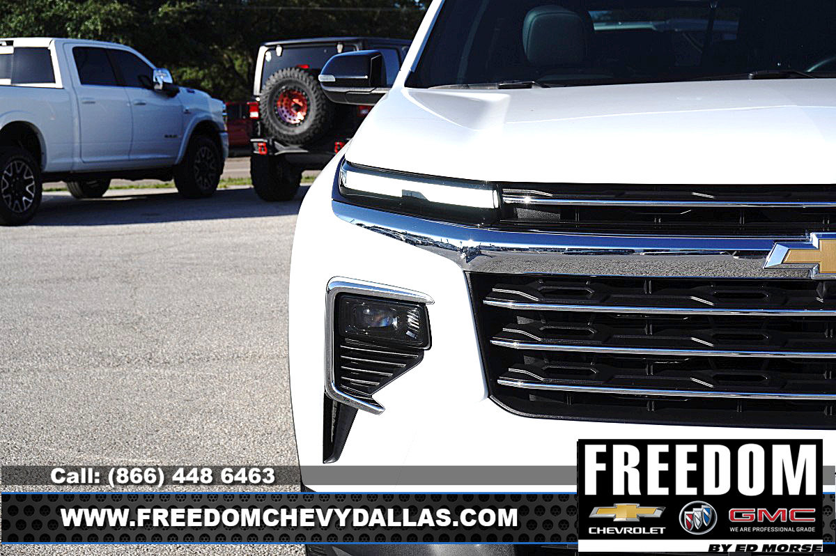 Certified 2025 Chevrolet Traverse LT FWD image 41