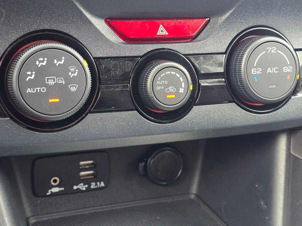 Used 2021 Subaru Forester Premium image 37