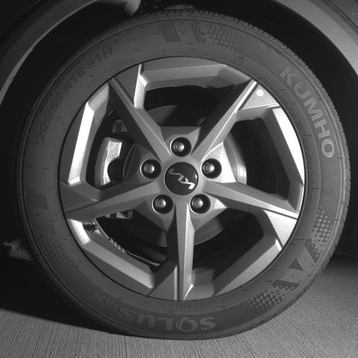 Used 2025 Kia K4 LXS image 12