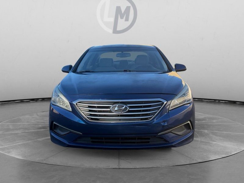 Used 2016 Hyundai Sonata SE w/ Cargo Package image 8