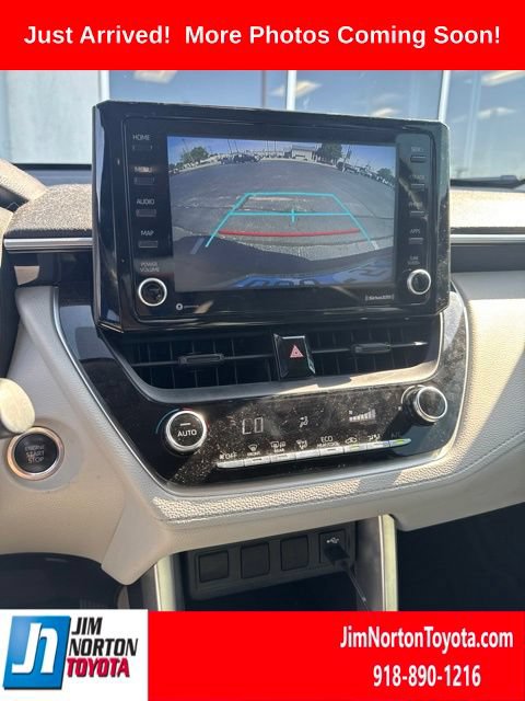 Used 2022 Toyota Corolla Cross LE FWD image 11