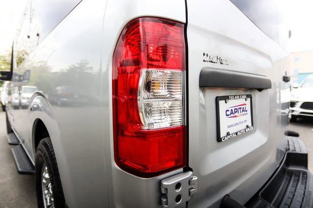 Used 2016 Nissan NV 3500 SL image 53