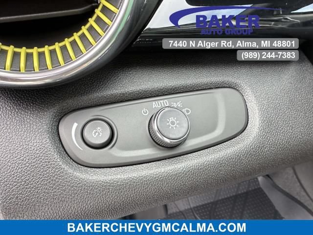 New 2026 Chevrolet Trax ACTIV w/ Sunroof Package FWD image 11