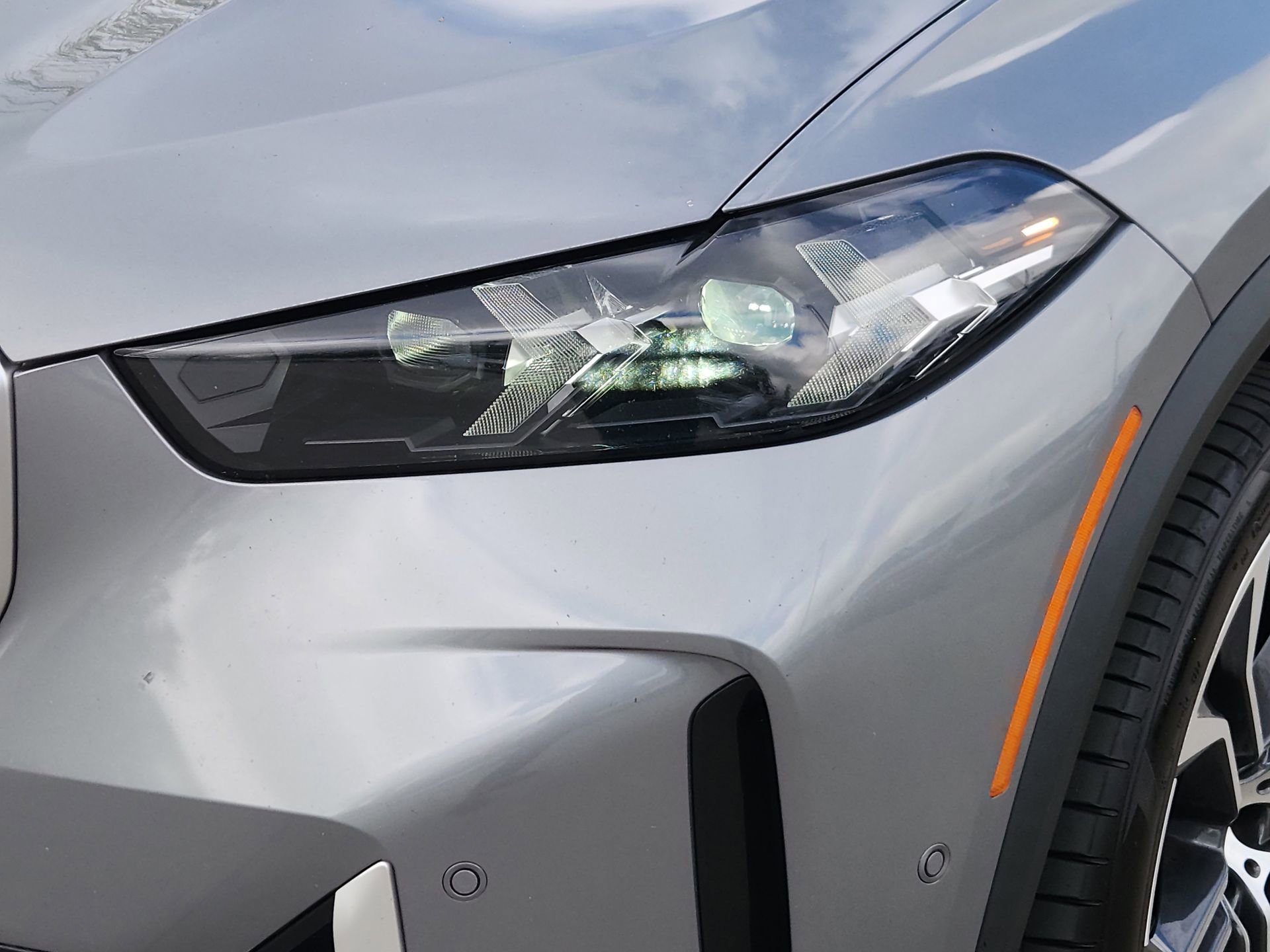 Used 2024 BMW X5 sDrive40i w/ Parking Assistance Package image 11