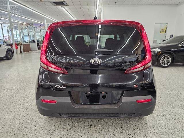 Used 2020 Kia Soul S FWD image 5
