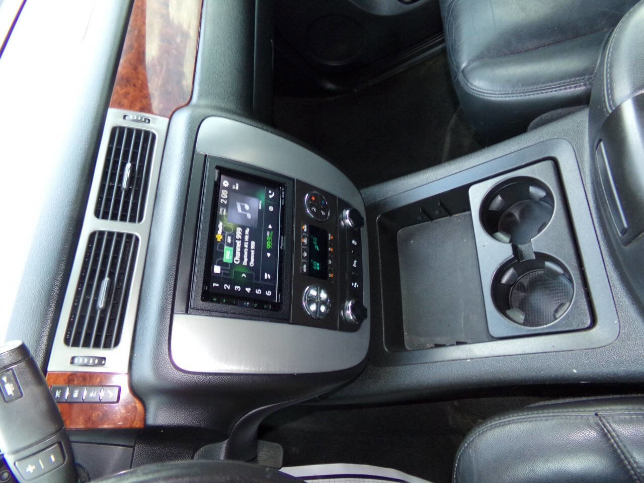 Used 2014 GMC Yukon XL SLT image 67