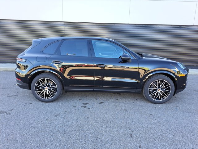 New 2026 Porsche Cayenne image 8