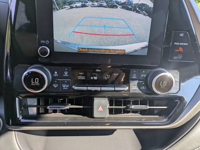 Certified 2024 Toyota Highlander LE AWD/4WD image 31