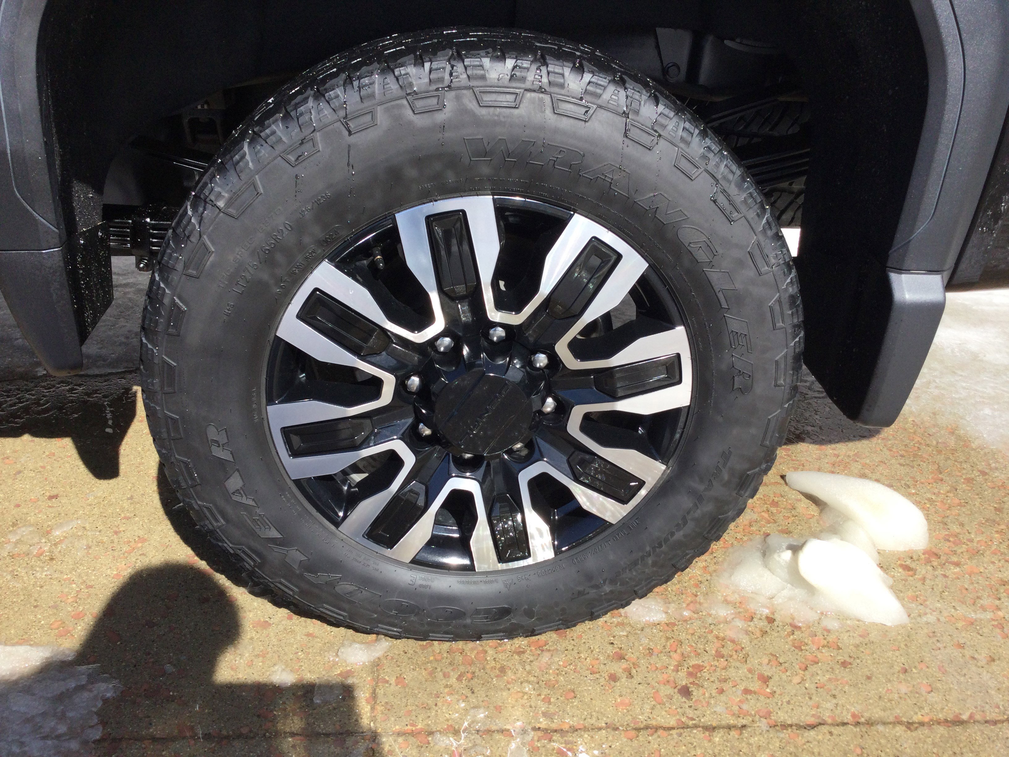 Used 2024 GMC Sierra 3500 Denali Ultimate image 10