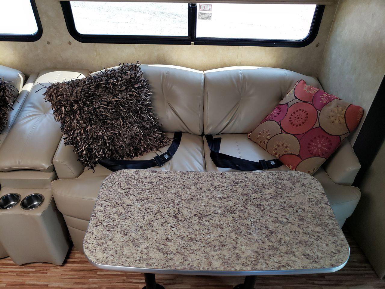 Used 2008 Freightliner Sprinter 3500 image 38