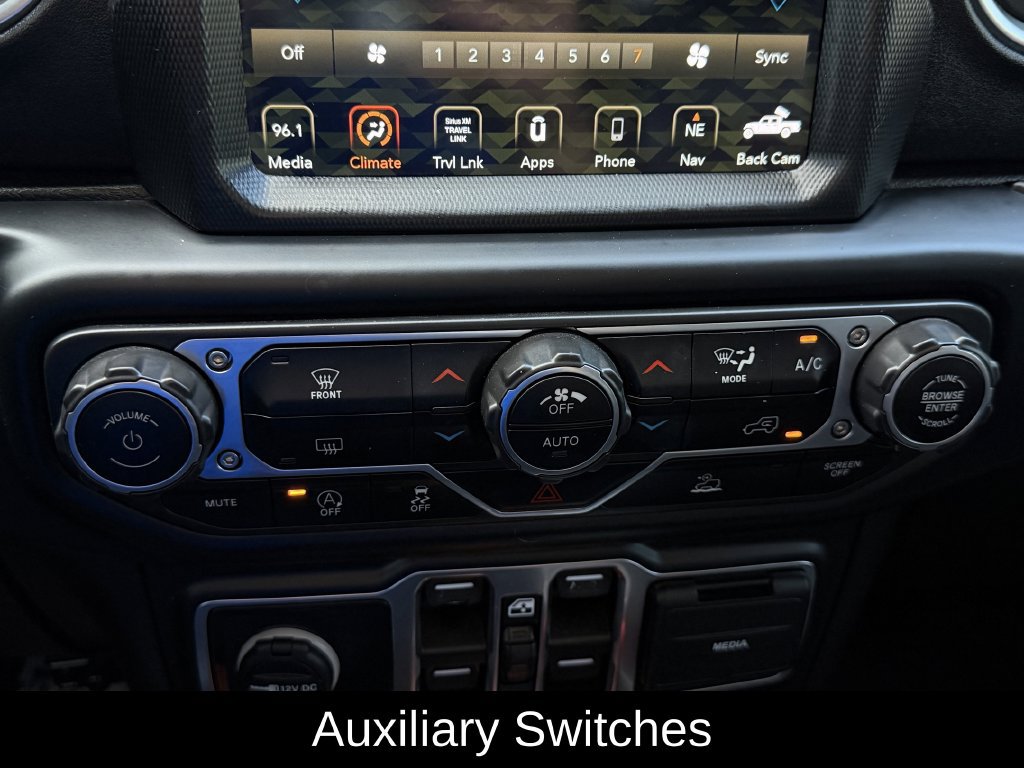Used 2020 Jeep Gladiator Overland AWD/4WD image 25