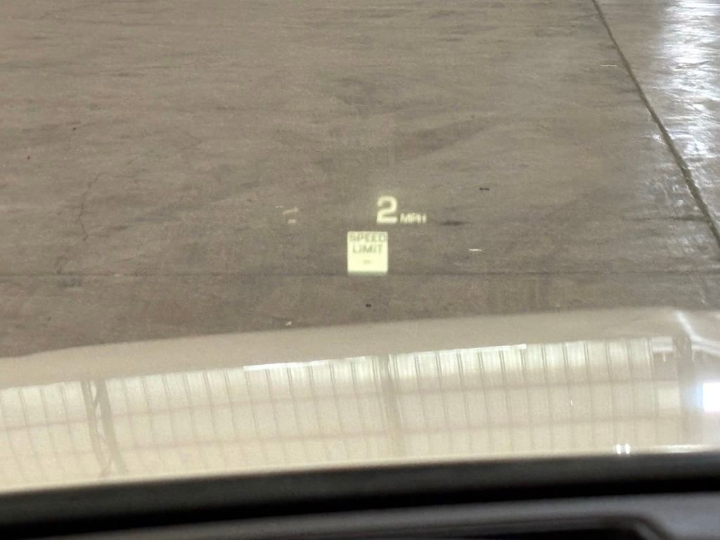 Used 2020 Cadillac Escalade Premium Luxury image 44