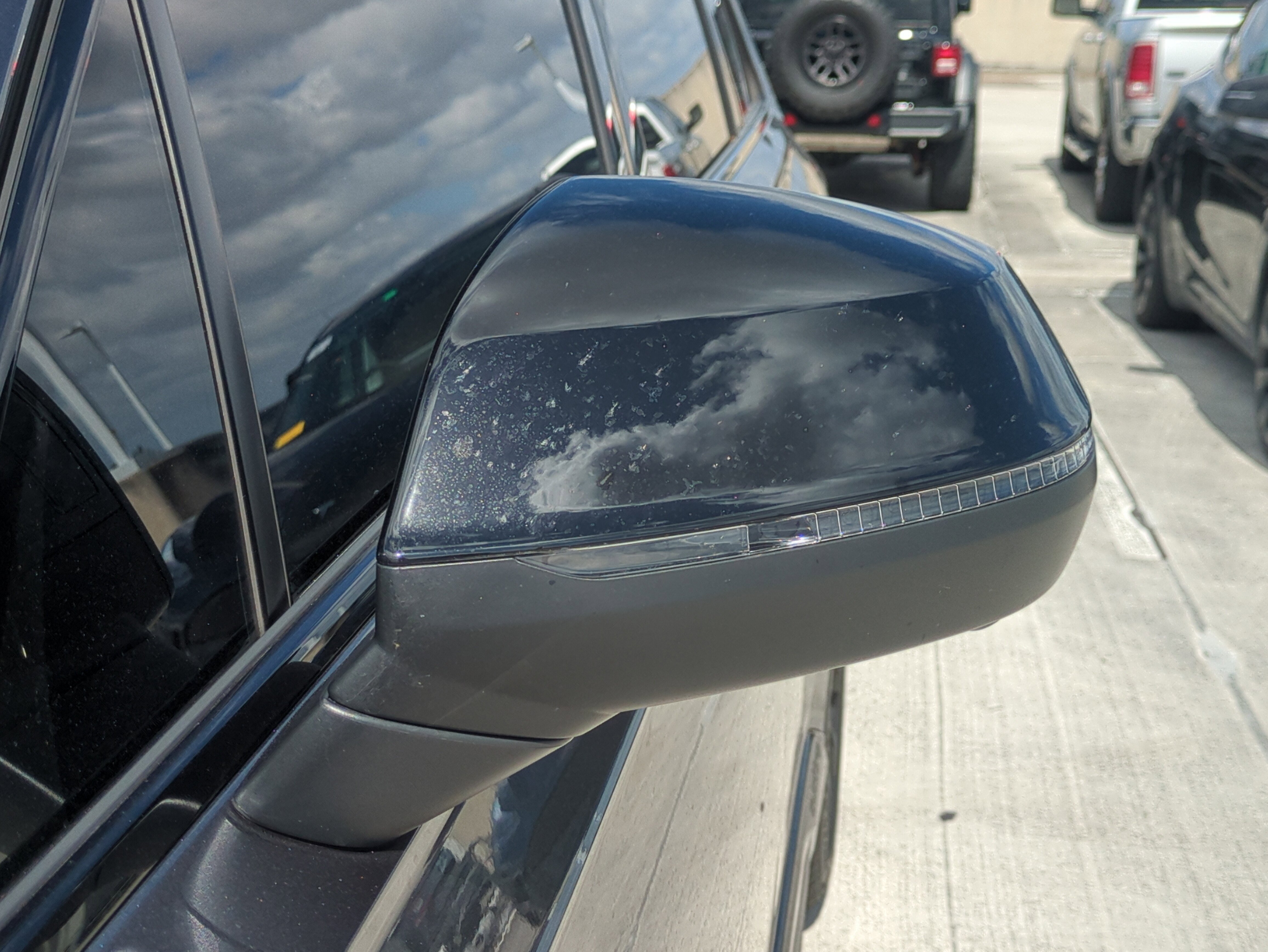 Used 2025 Audi SQ7 Premium Plus w/ Executive Package image 12