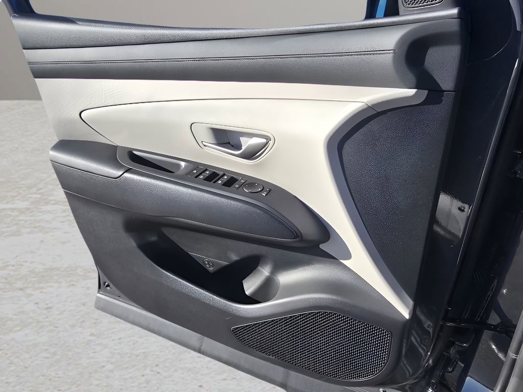 New 2026 Hyundai Tucson SEL image 17