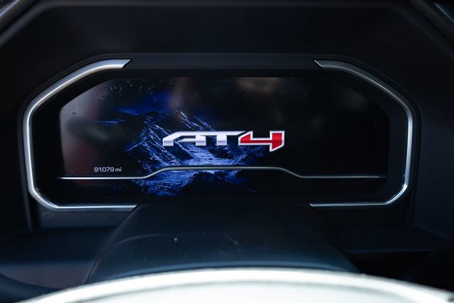 Used 2024 GMC Sierra 2500 AT4 w/ AT4 Premium Plus Package image 11