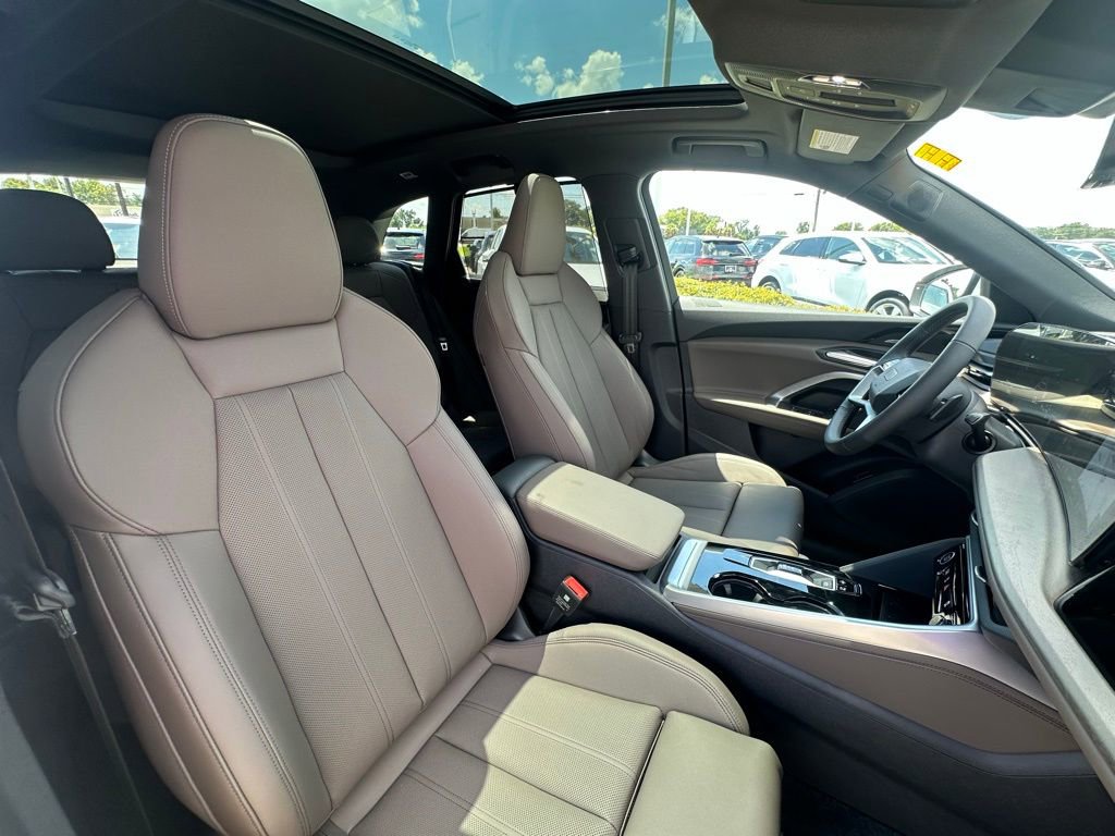 New 2025 Audi Q5 Premium Plus image 36