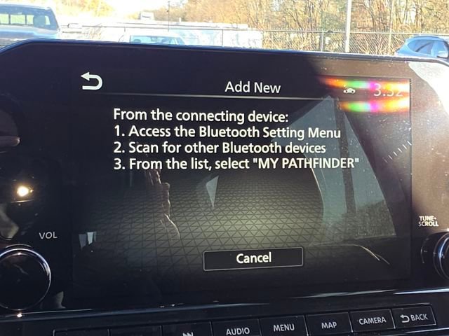 New 2025 Nissan Pathfinder Platinum w/ Cargo Package image 9