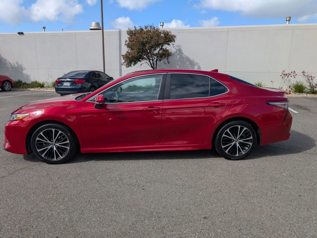 Used 2019 Toyota Camry SE FWD image 9
