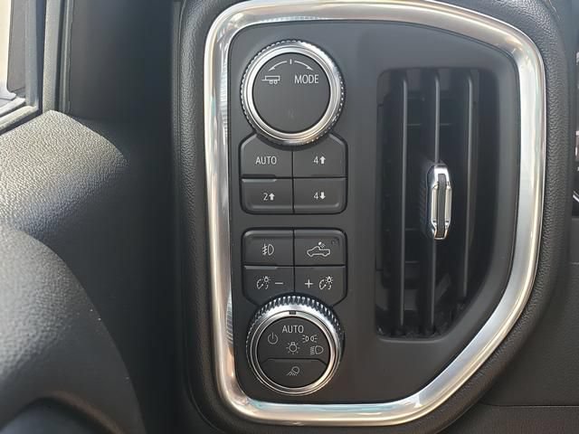 Used 2022 GMC Sierra 1500 AT4 w/ AT4 Preferred Package AWD/4WD image 21