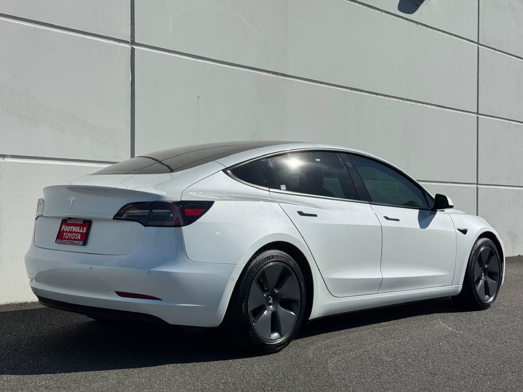Used 2021 Tesla Model 3 Standard Range Plus RWD image 4