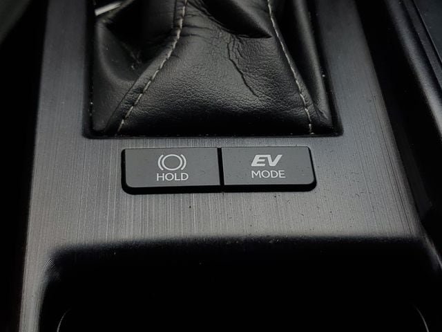 Used 2021 Lexus ES 300h Ultra Luxury w/ Accessory Package FWD image 31