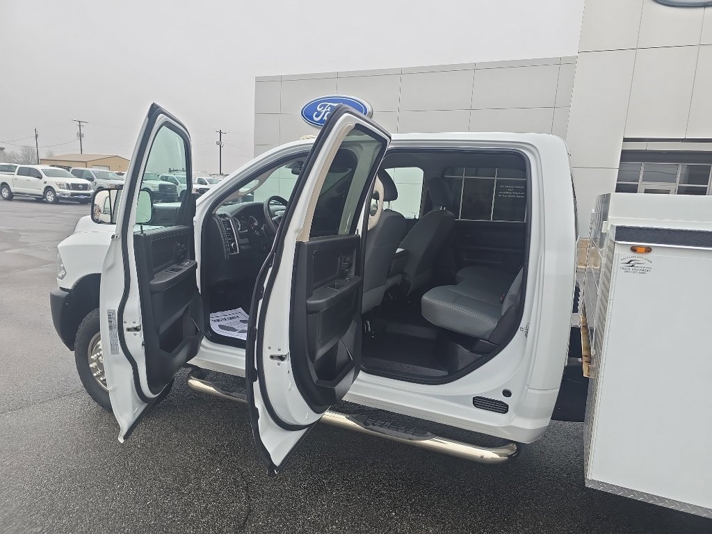 Used 2017 RAM 3500 Tradesman AWD/4WD image 15