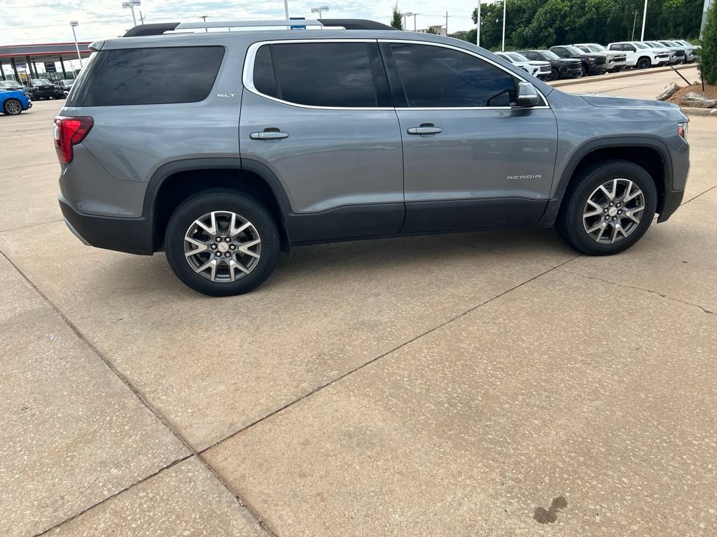 Used 2020 GMC Acadia SLT w/ Premium Package FWD image 6