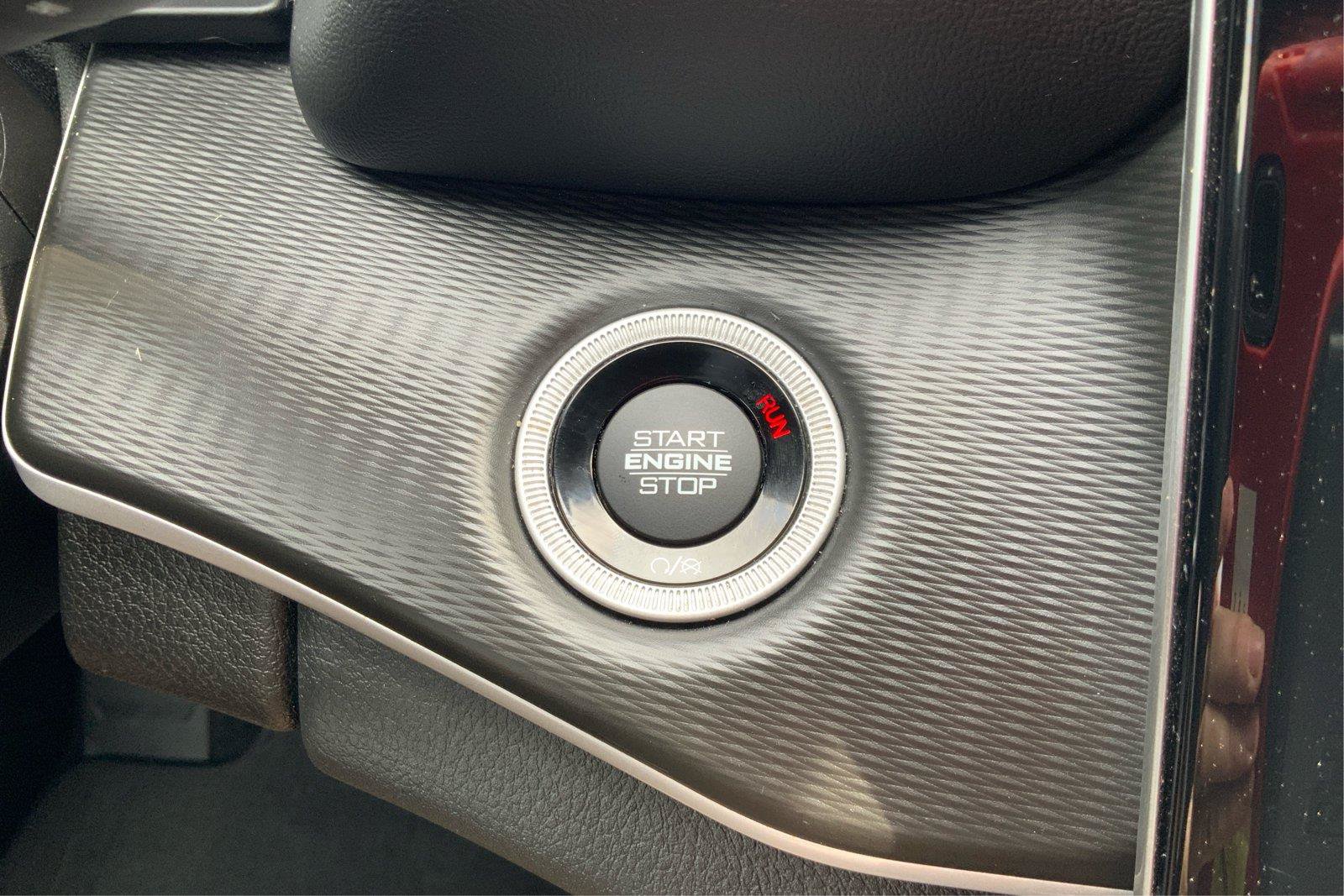 Used 2023 Jeep Grand Cherokee Altitude AWD/4WD image 35