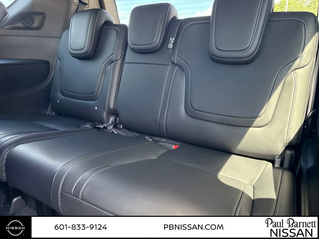 New 2025 Nissan Armada PRO-4X w/ Pro-4X Premium Package image 35
