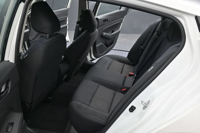 Used 2024 Nissan Altima 2.5 SV AWD/4WD image 9