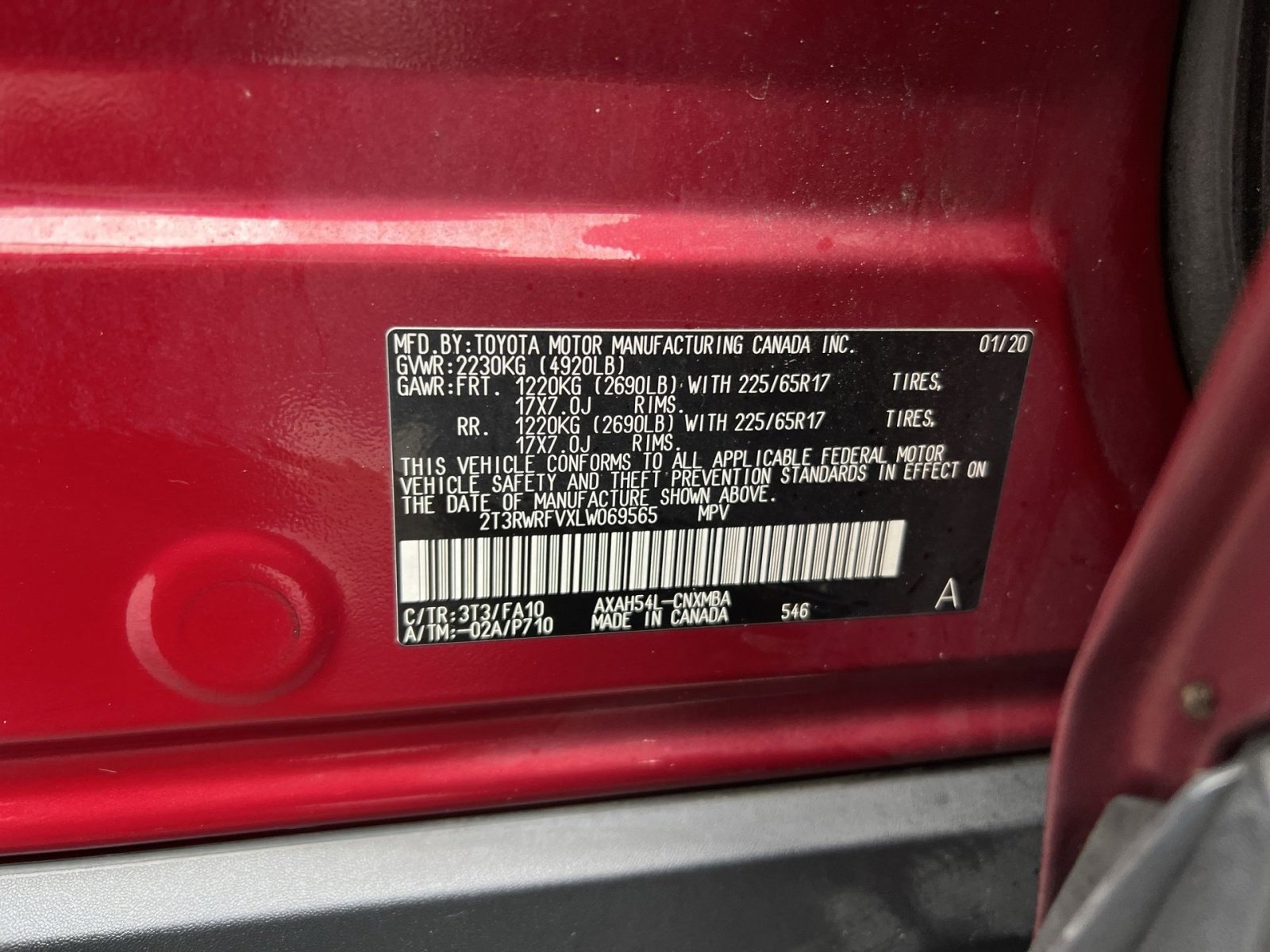 Used 2020 Toyota RAV4 XLE w/ Carpet Mat Package AWD/4WD image 27