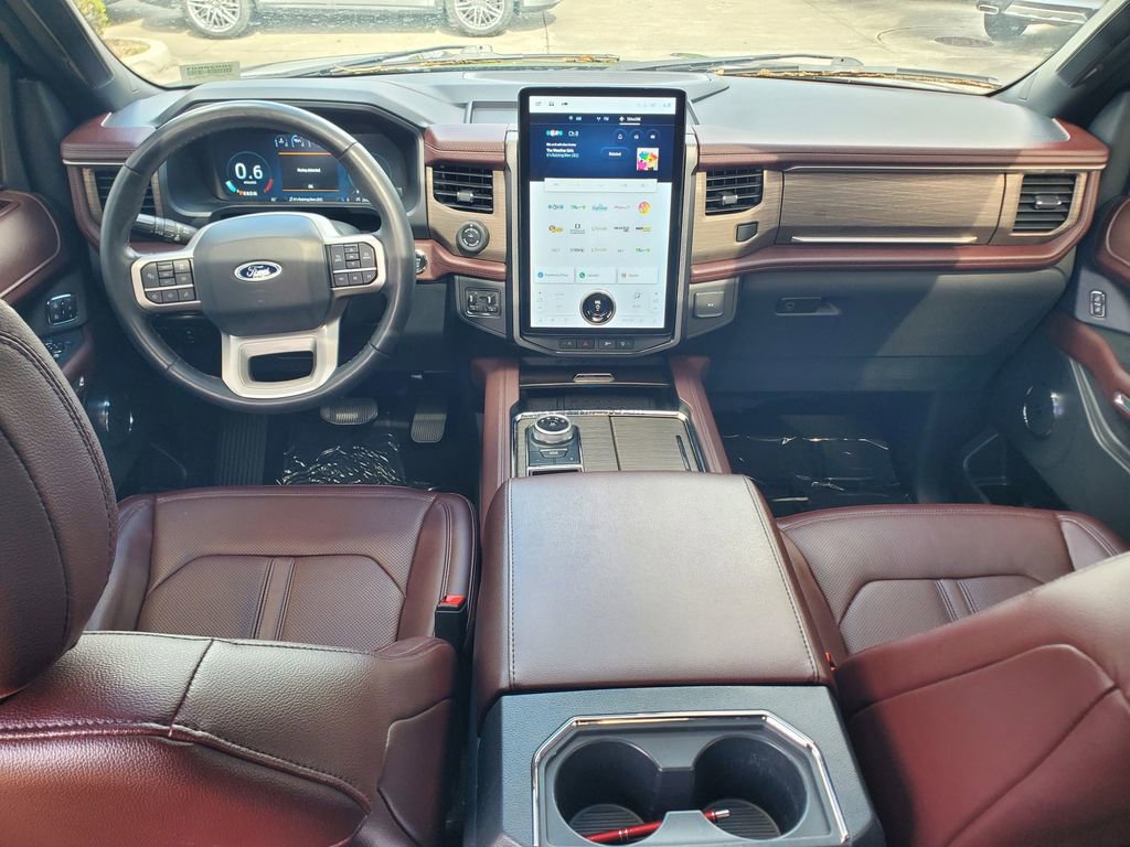 Used 2023 Ford Expedition Limited image 10