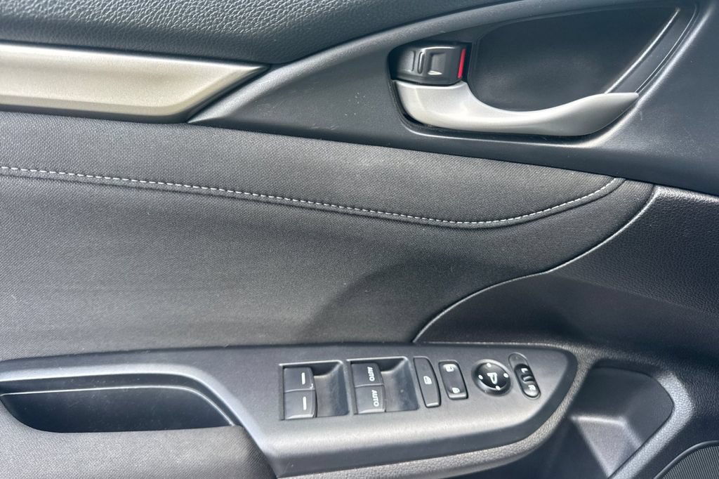Used 2021 Honda Civic EX image 5