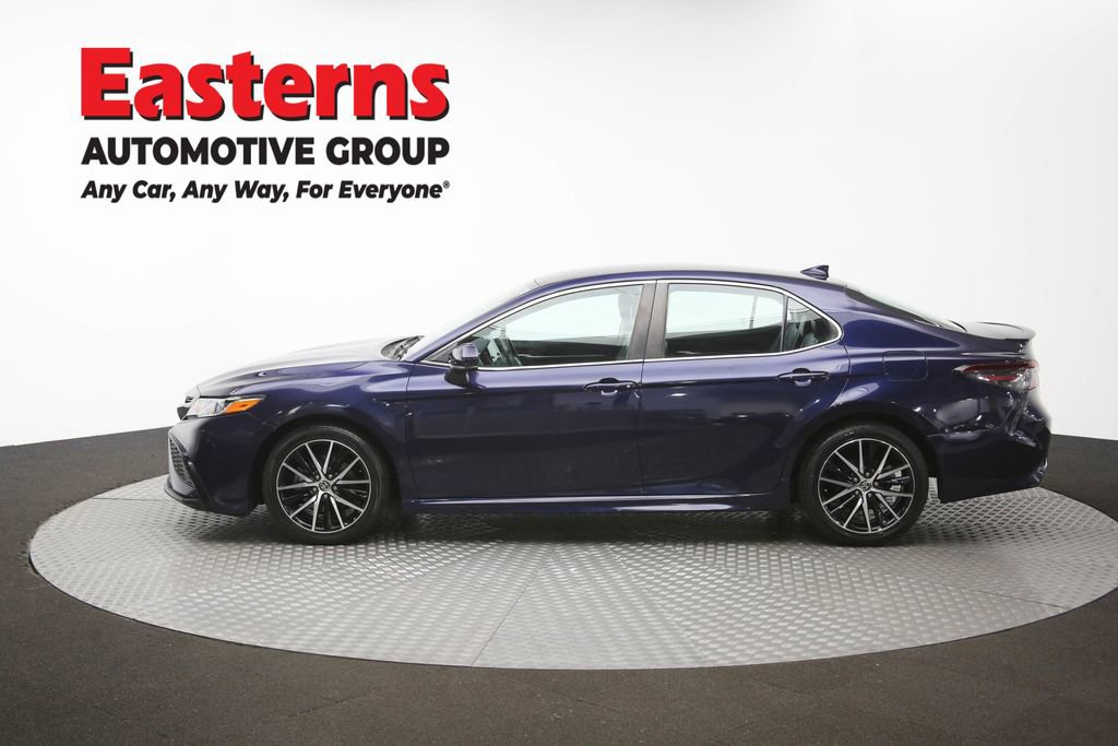 Used 2021 Toyota Camry SE FWD image 59