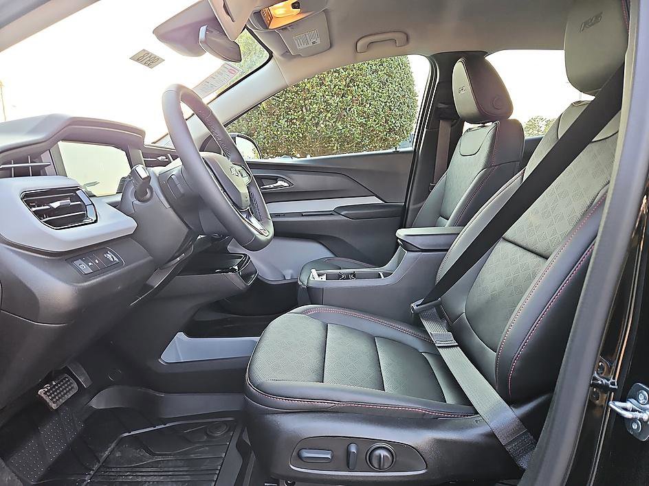 New 2027 Chevrolet Bolt RS image 9