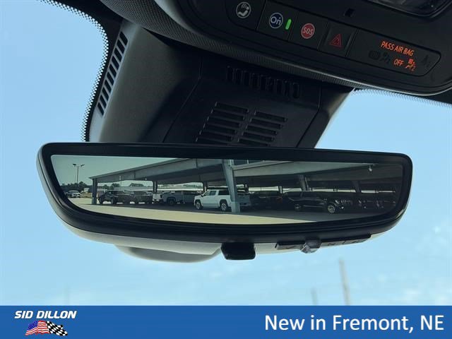 New 2027 GMC Terrain AT4 w/ Convenience Package III AWD/4WD image 13