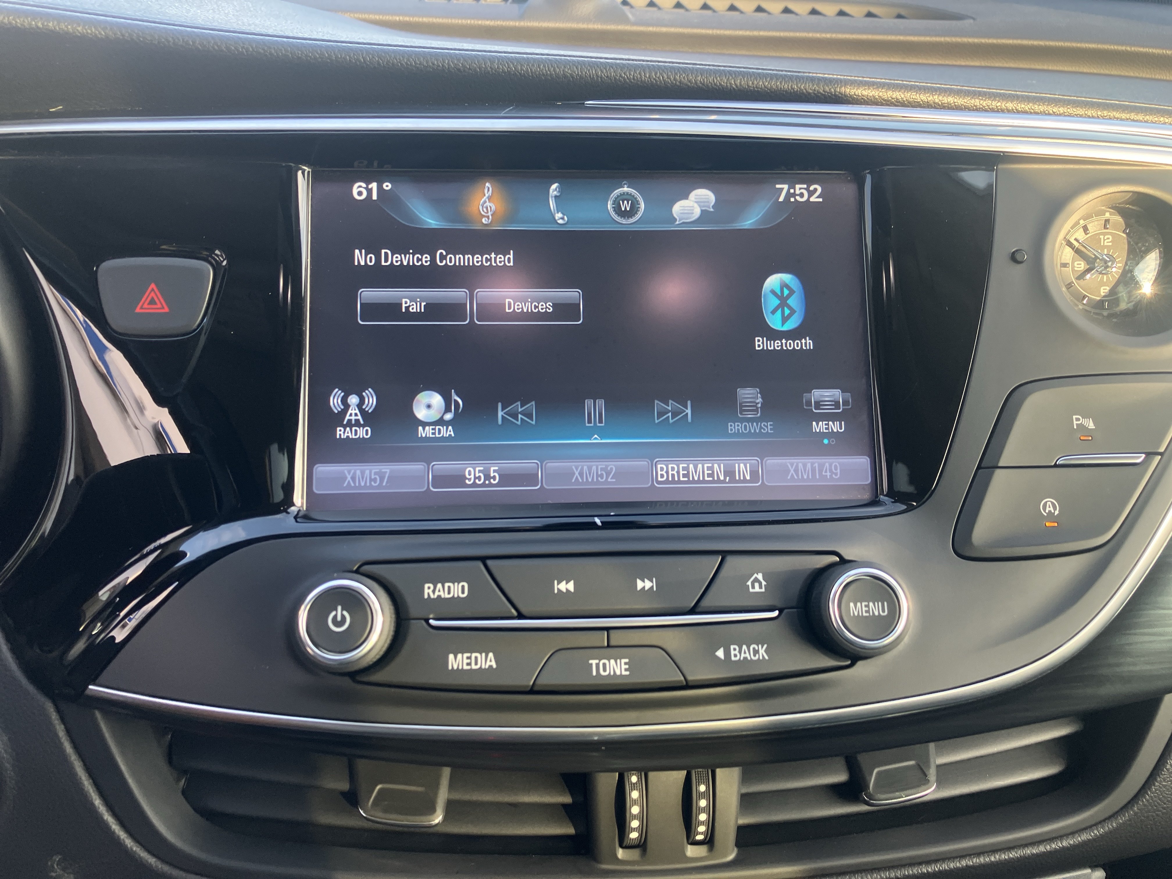 Used 2020 Buick Envision Essence w/ Experience Buick Package AWD/4WD image 28