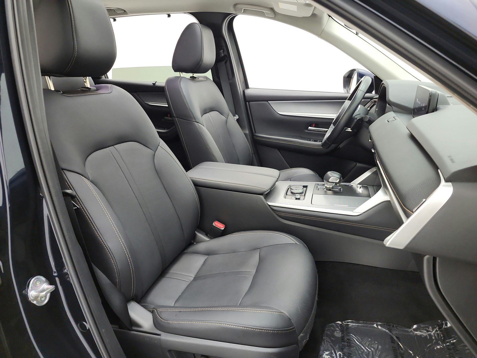Used 2024 MAZDA CX-90 Plug-In Hybrid w/ Preferred AWD/4WD image 20