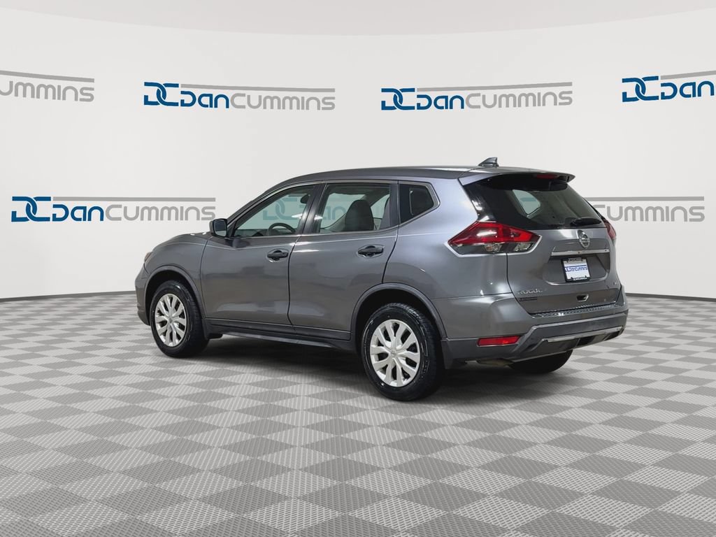 Used 2018 Nissan Rogue S AWD/4WD image 6