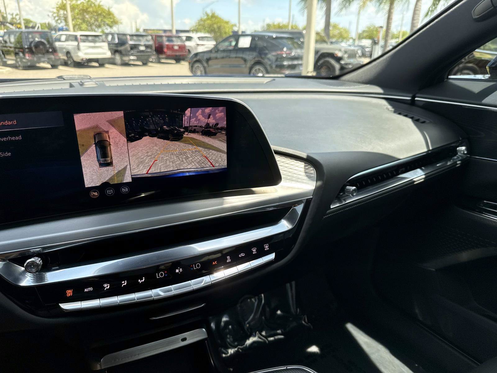 Used 2024 Cadillac Lyriq Luxury RWD image 26