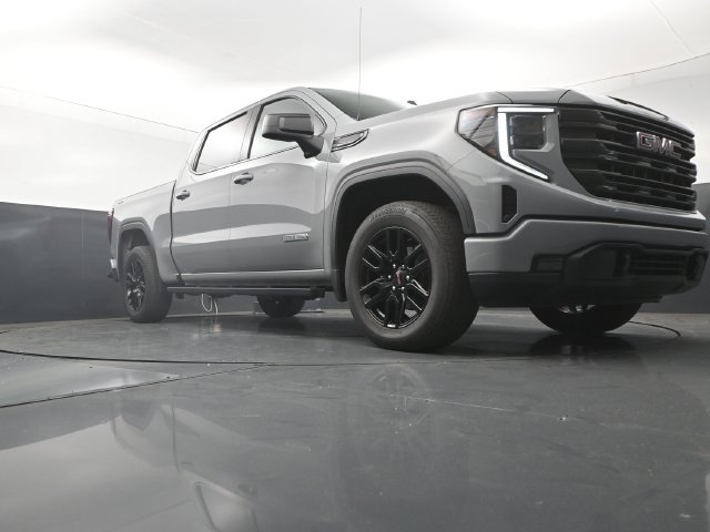 Used 2024 GMC Sierra 1500 Elevation AWD/4WD image 32