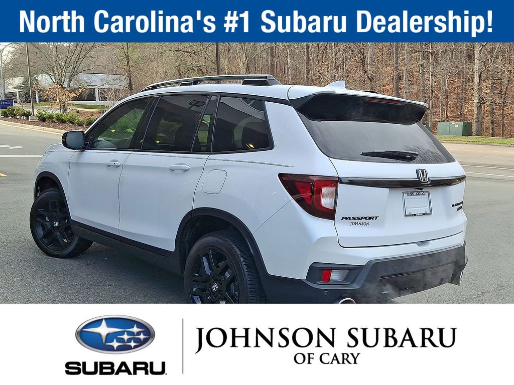 Used 2025 Honda Passport Black Edition image 25