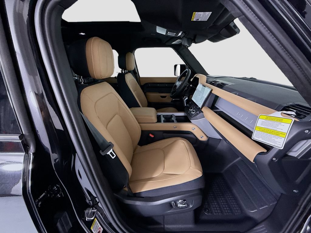 New 2026 Land Rover Defender 130 V8 AWD/4WD image 22