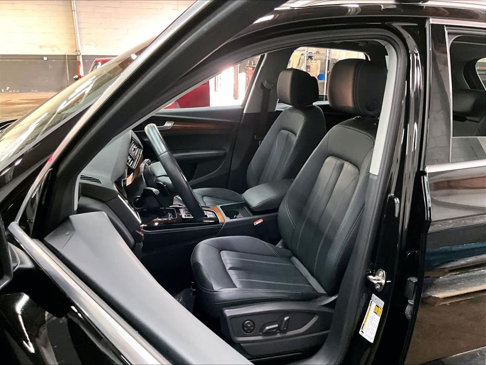 Used 2023 Audi Q5 2.0T Premium Plus AWD/4WD image 28