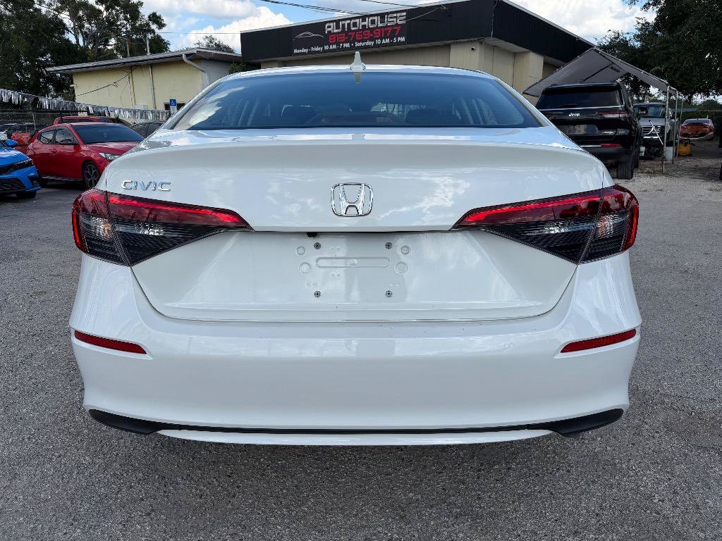Used 2023 Honda Civic EX image 6