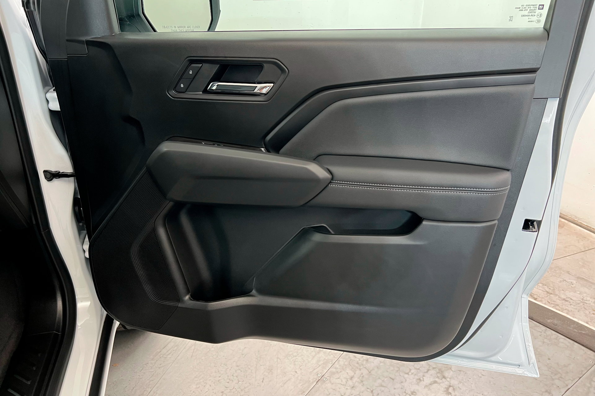 New 2025 Chevrolet Colorado LT w/ LT Convenience Package image 23