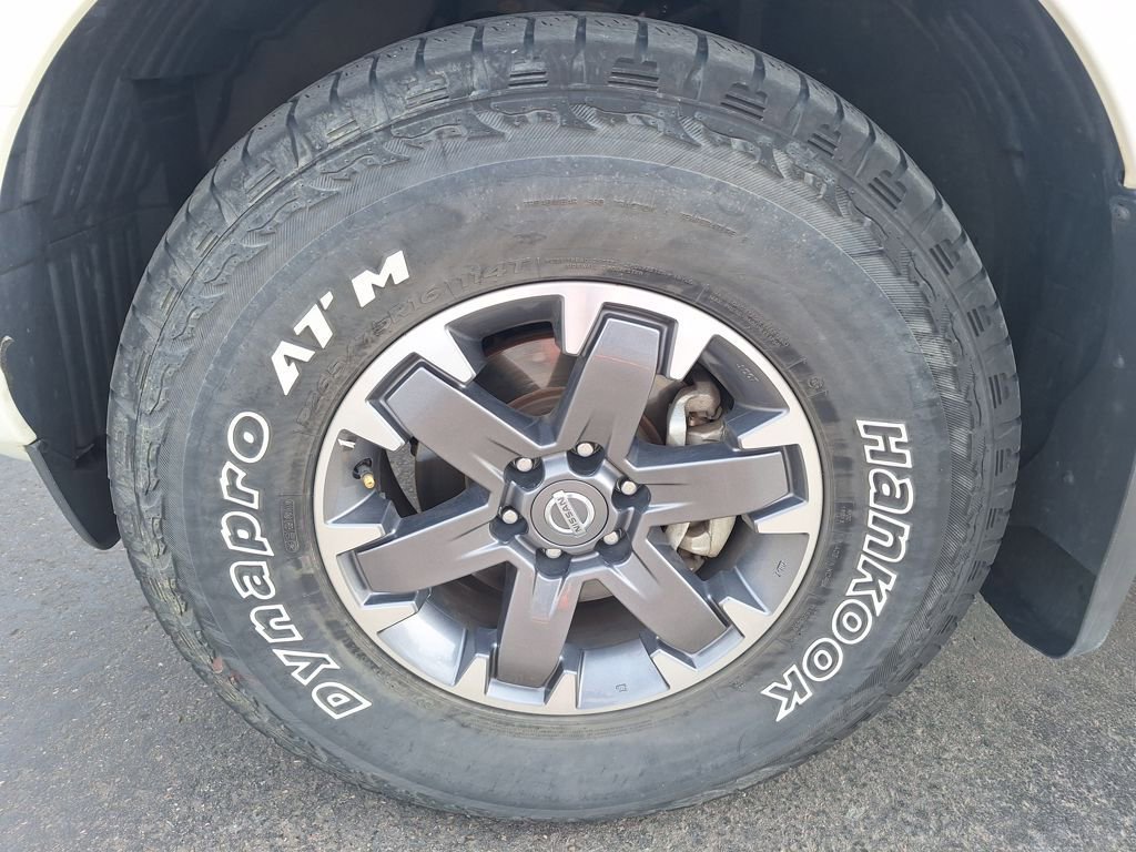 Used 2021 Nissan Frontier PRO-4X w/ Pro-4x Utility Package image 32