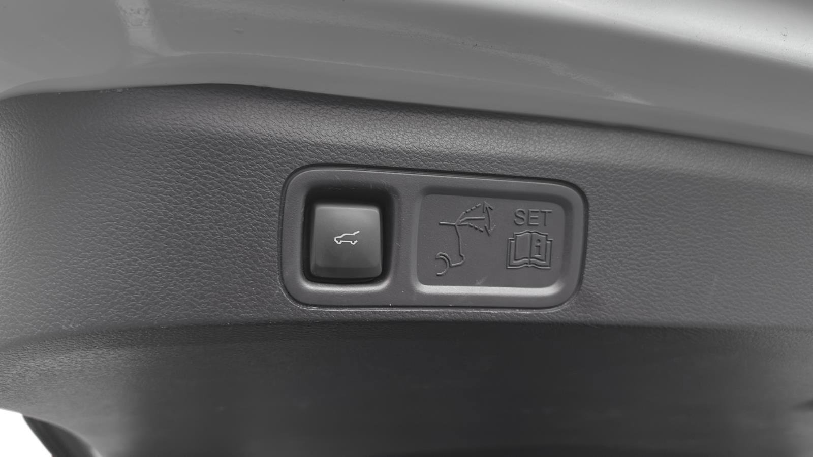 Used 2024 Ford Expedition Max King Ranch image 10