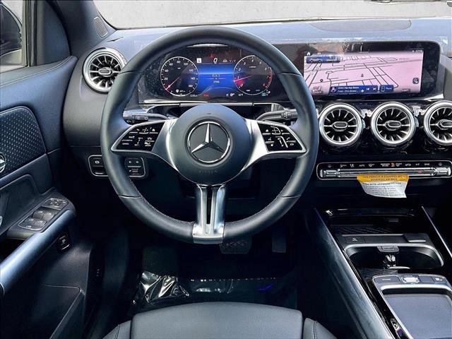 Used 2025 Mercedes-Benz GLA 250 image 7