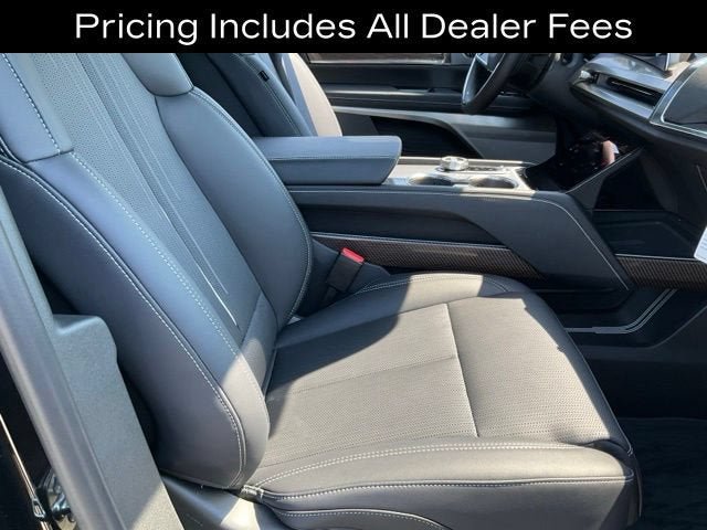 New 2027 Cadillac Vistiq Sport AWD/4WD image 21